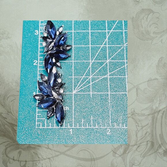 Retro Fancy Rhinestone Stud Earrings Woman's Drops Crystal Blue Cluster Dangle B - Picture 8 of 10